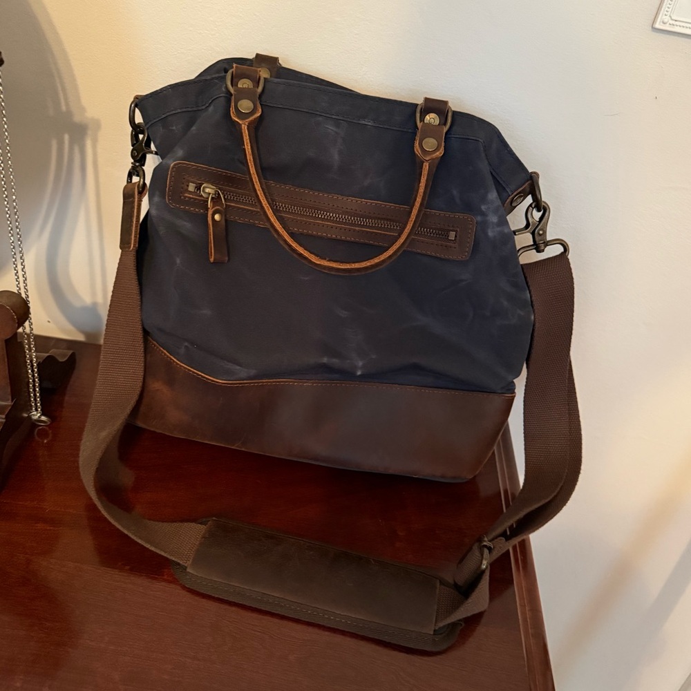 Brand new Della Q Makers Canvas Tote